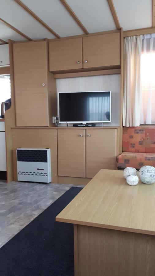 Ameland-Nes-Duinoord: Stacaravan Nes  Esterno foto